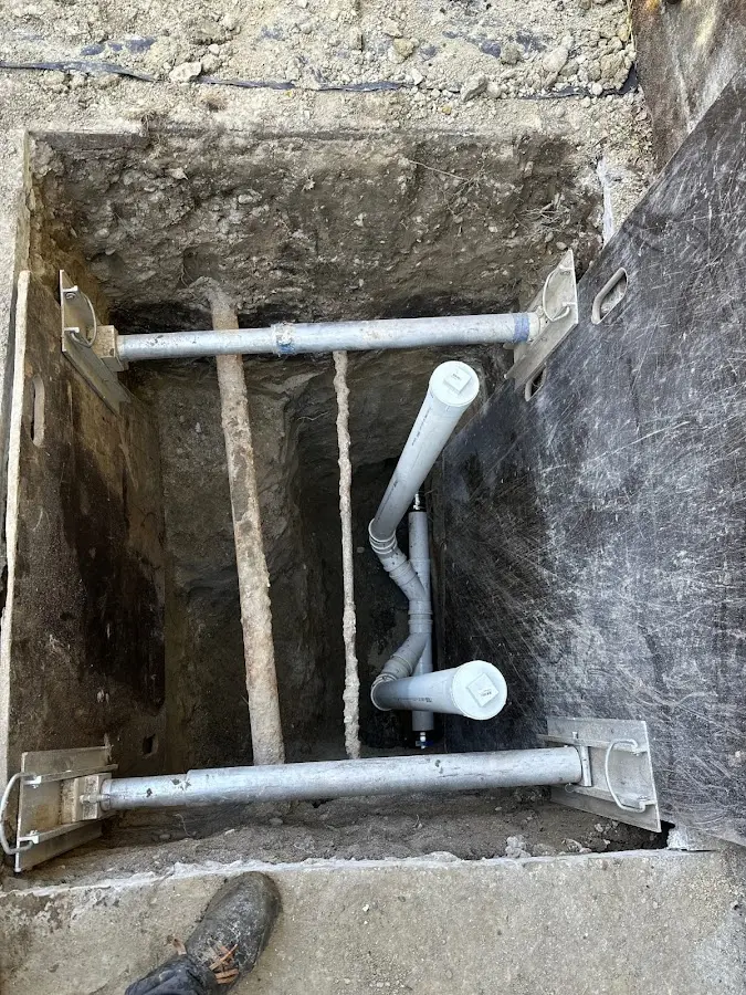 Experienced plumber completing Gas Line Repair work in Andrews